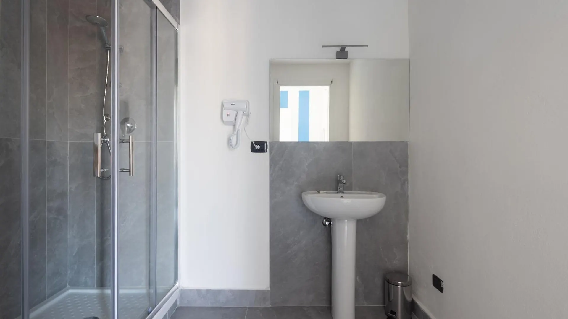 Suites Cinquecento La Spezia Guest house